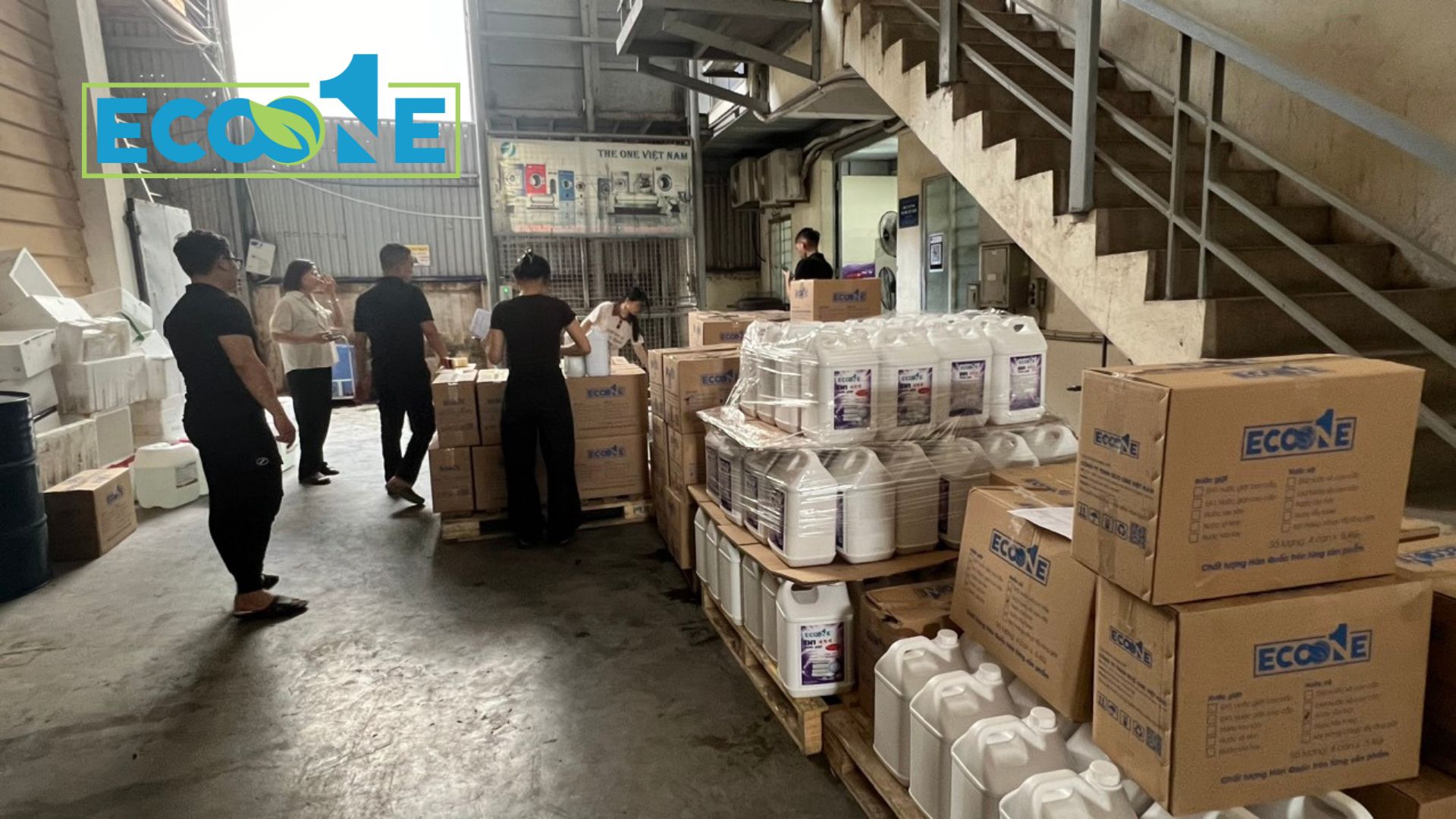 Hình ảnh Xuất đơn Hàng Của Eco One Việt Nam