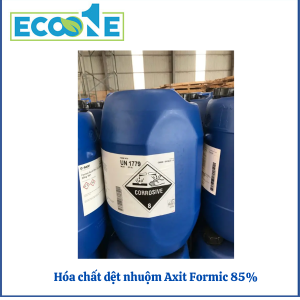 Axit Formic 85% (Formic Acid – HCOOH, CAS: 64-18-6) là hóa chất chuyên dùng trong ngành dệt nhuộm, giúp điều chỉnh pH và xử lý vải hiệu quả. Sản phẩm công nghiệp độ tinh khiết cao, phù hợp cho nhà máy dệt, cao su, giấy và phòng thí nghiệm có giá từ 1,300,000 đến 2,100,000 đồng/ thùng 35kg