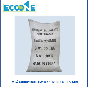 Muối Sodium Sulphate Anhydrous 99% Min là muối công nghiệp cơ bản dạng tinh thể trắng, dùng trong ngành dệt nhuộm, sản xuất giấy, thủy tinh, chất tẩy rửa. Đóng gói 50kg/bao, hàng mới 100%, dễ hòa tan, không độc hại có giá từ 600,000 đến 1,000,000 đồng/bao 50kg